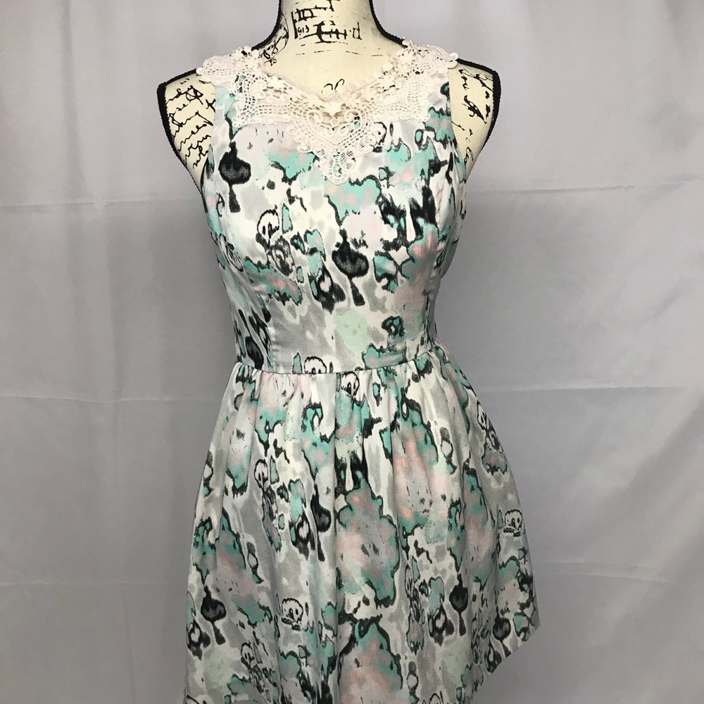 Kensie Dress